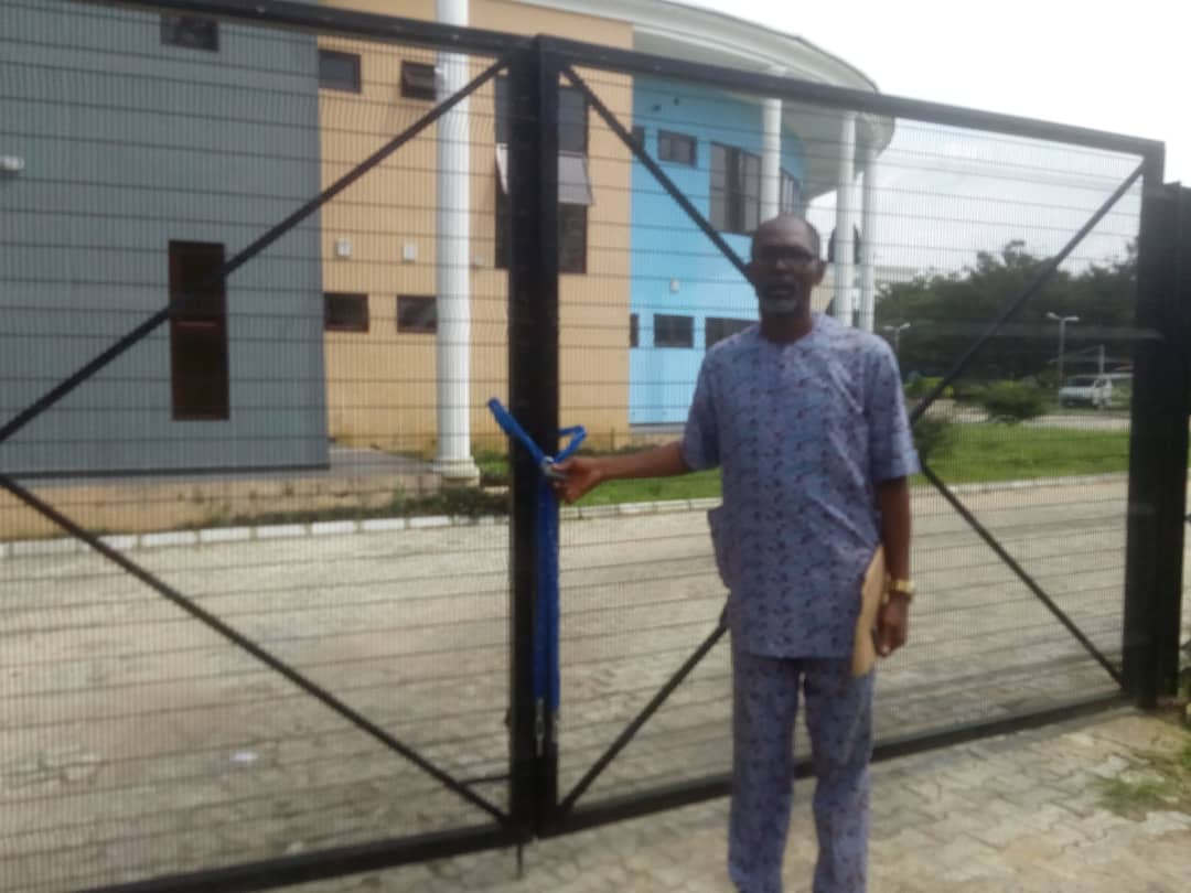 crisis in uniport,asuu secretariat,locked,austin sado